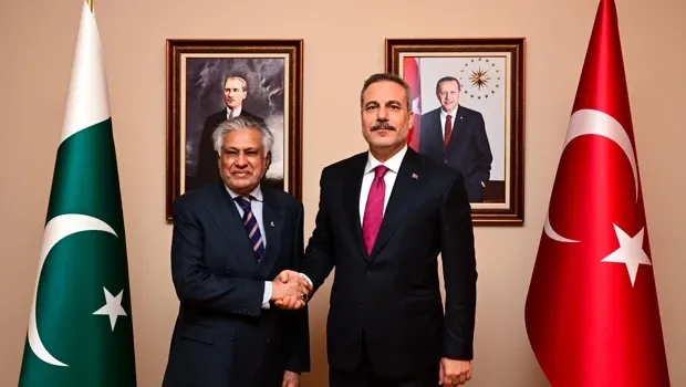 Bakan Fidan, Pakistan Dışişleri Bakanı Ishaq Dar ile görüştü