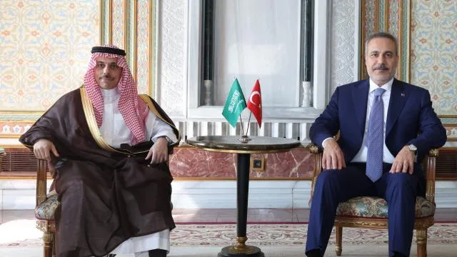 Bakan Fidan, Suudi mevkidaşı Ferhan ile İstanbul'da görüştü