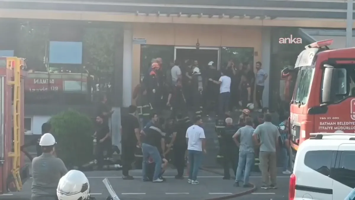 Batman'daki Spor Salonu Yangınına Müfettiş Görevlendirildi