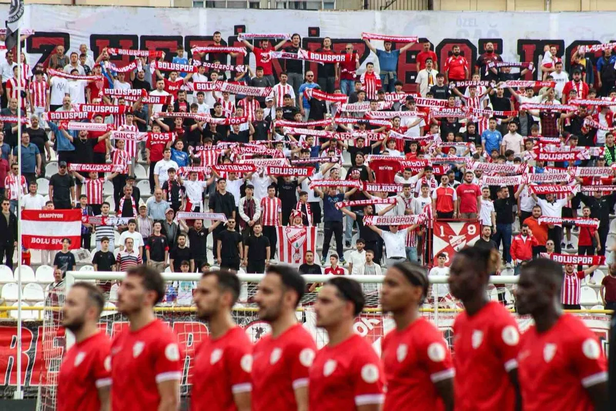 Boluspor'da taraftar yönetime istifa çağrısı yaptı