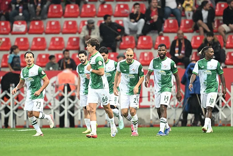 Bursaspor deplasmanda Metro Holding Kayserispor'u mağlup etti!