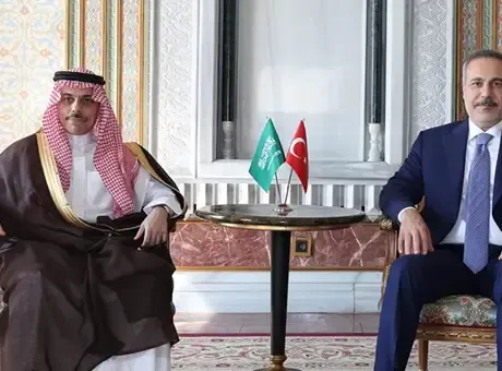Dışişleri Bakanı Hakan Fidan, Suudi mevkidaşı Ferhan ile İstanbul'da görüştü