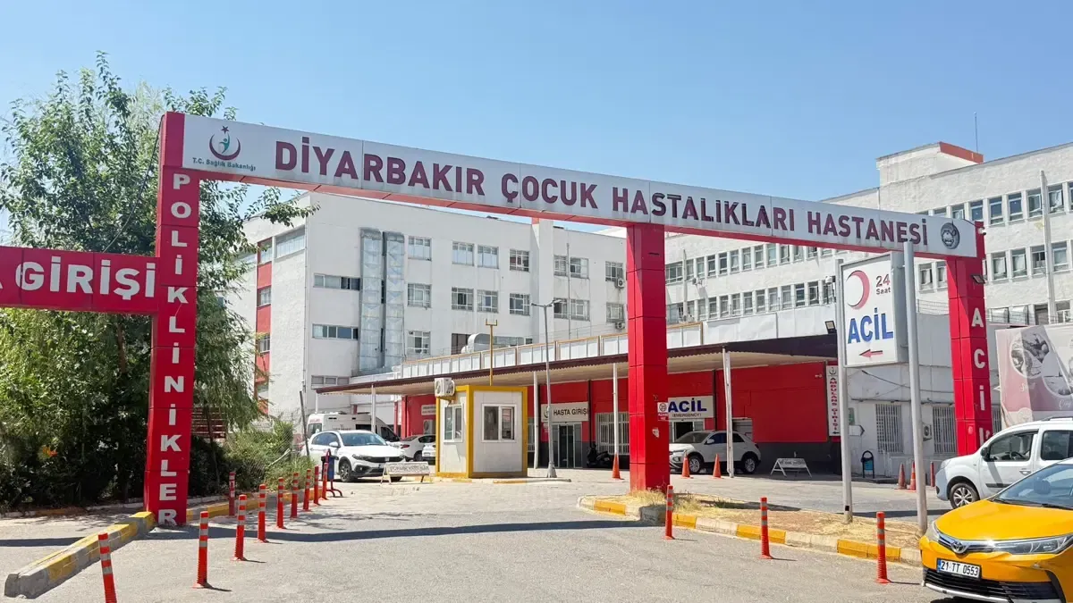 Diyarbakır'da kuduz tedavisi gören çocuk kurtarılamadı