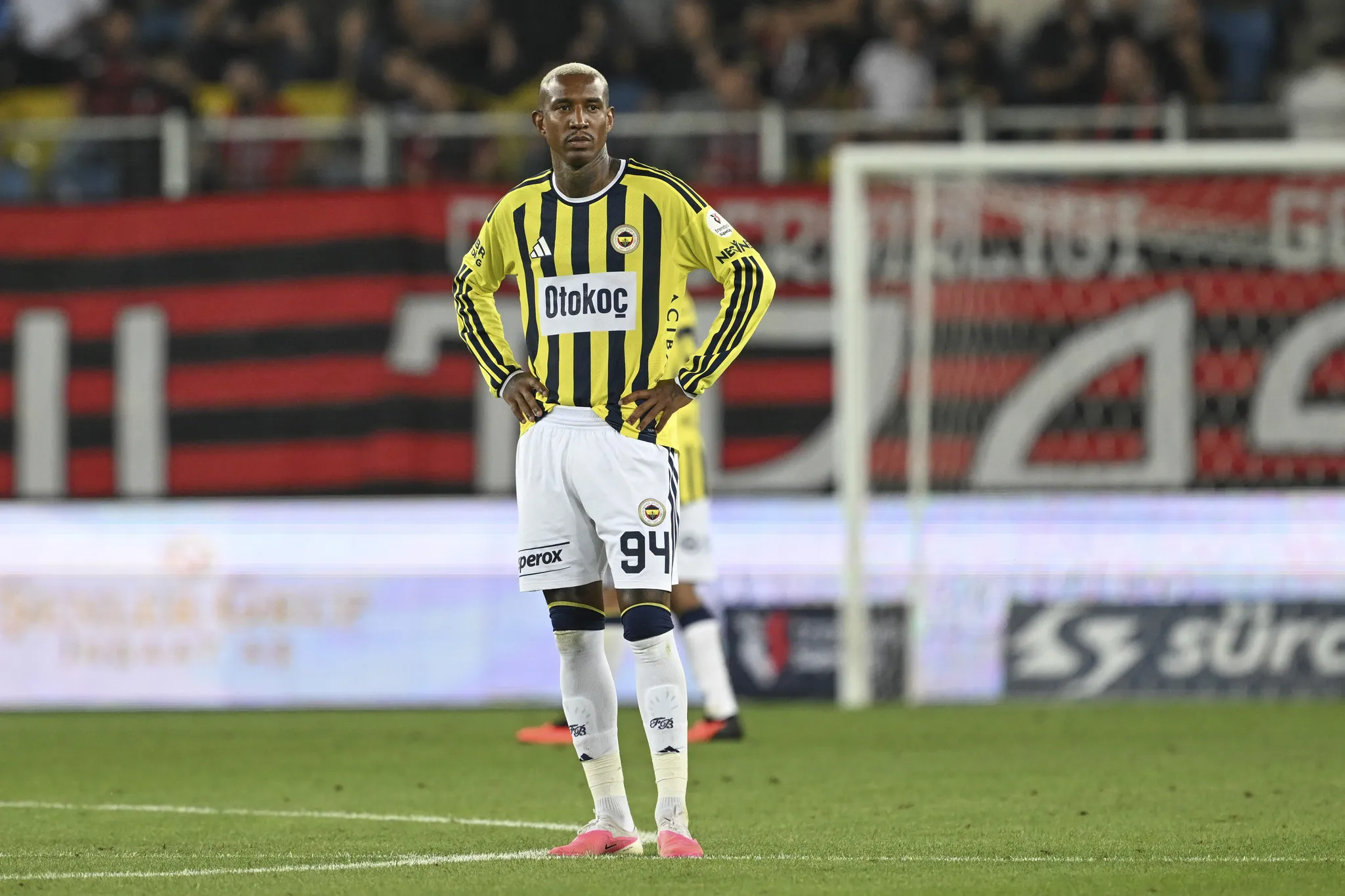 Fenerbahçe'de flaş ayrılık! Körfez ekibine transfer oluyor