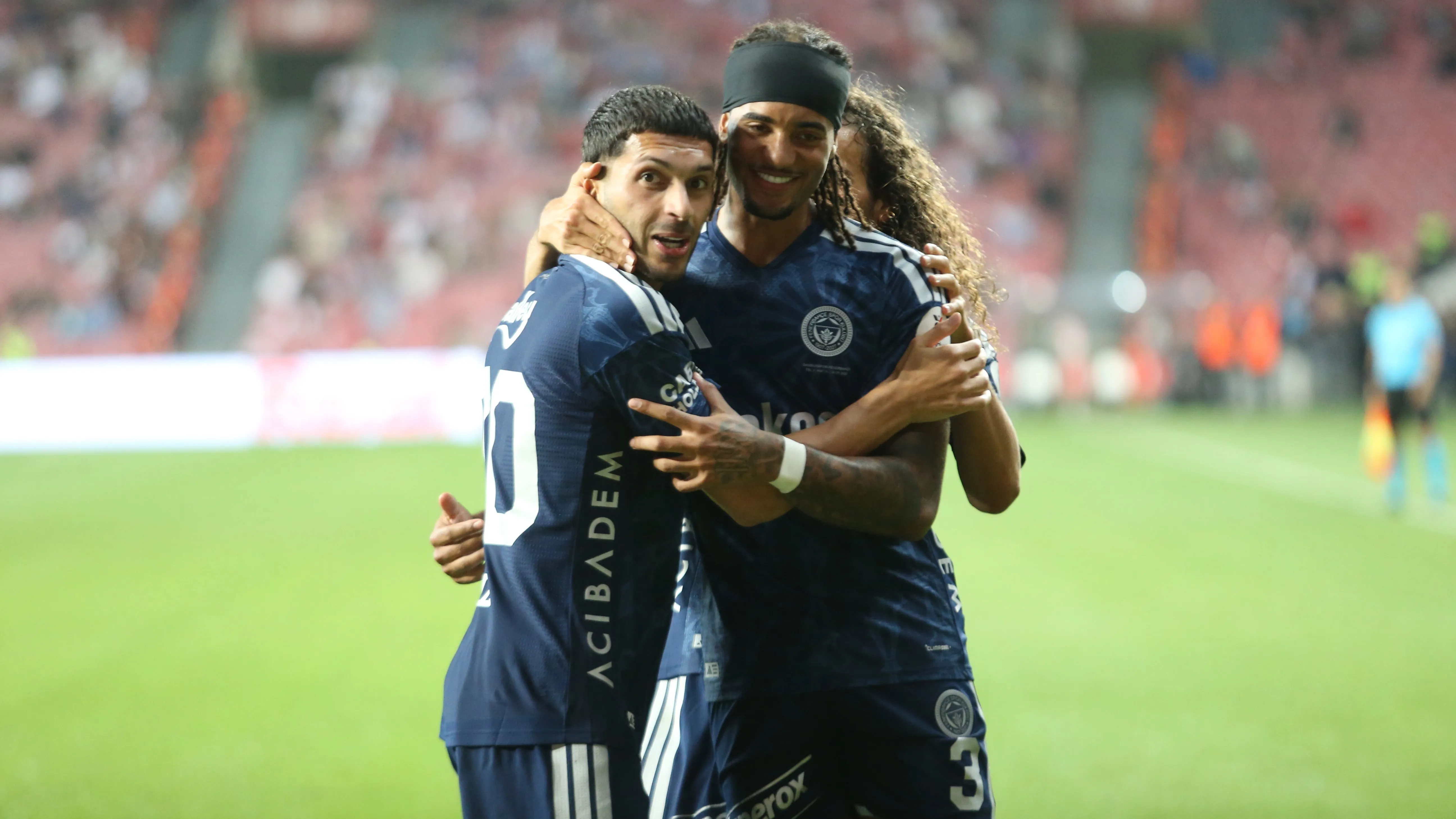 Fenerbahçe'den maç sonu Beşiktaş'a gönderme. "Umarım hazırsınızdır"