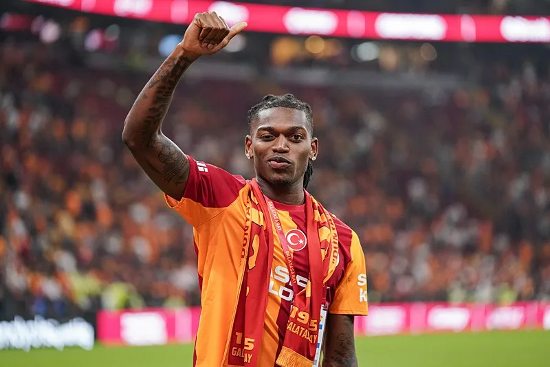 Galatasaray Rafael Leao'nun maliyetini açıkladı!