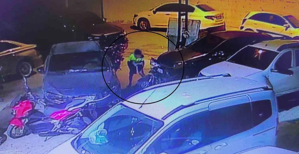 Hatay'da 14 Yaşındaki Hırsız Motosikleti Pusuya Yatarak Çaldı