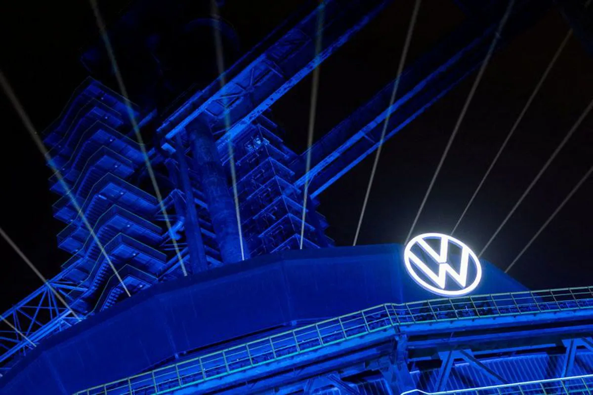 IG Metall'den Volkswagen'e grev uyarısı: Yeniden yapılandırma paketi bozulursa fabrikalar ayaklanır