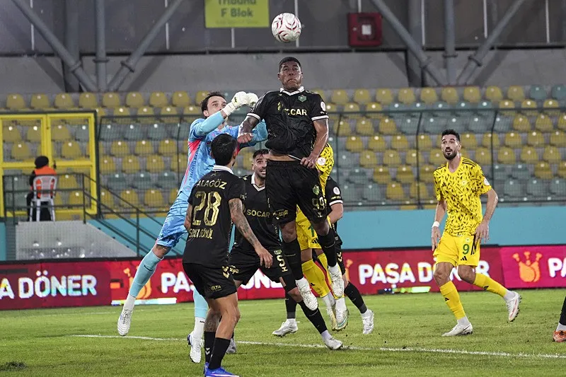 Iğdır FK deplasmanda Esenler Erokspor'u mağlup etti!