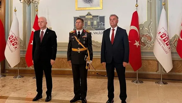 İstanbul Valiliği'nde 30 Ağustos töreni: Vali Gül, Orgeneral Ersay ve Başkan Vekili Aslan tebrikleri kabul etti
