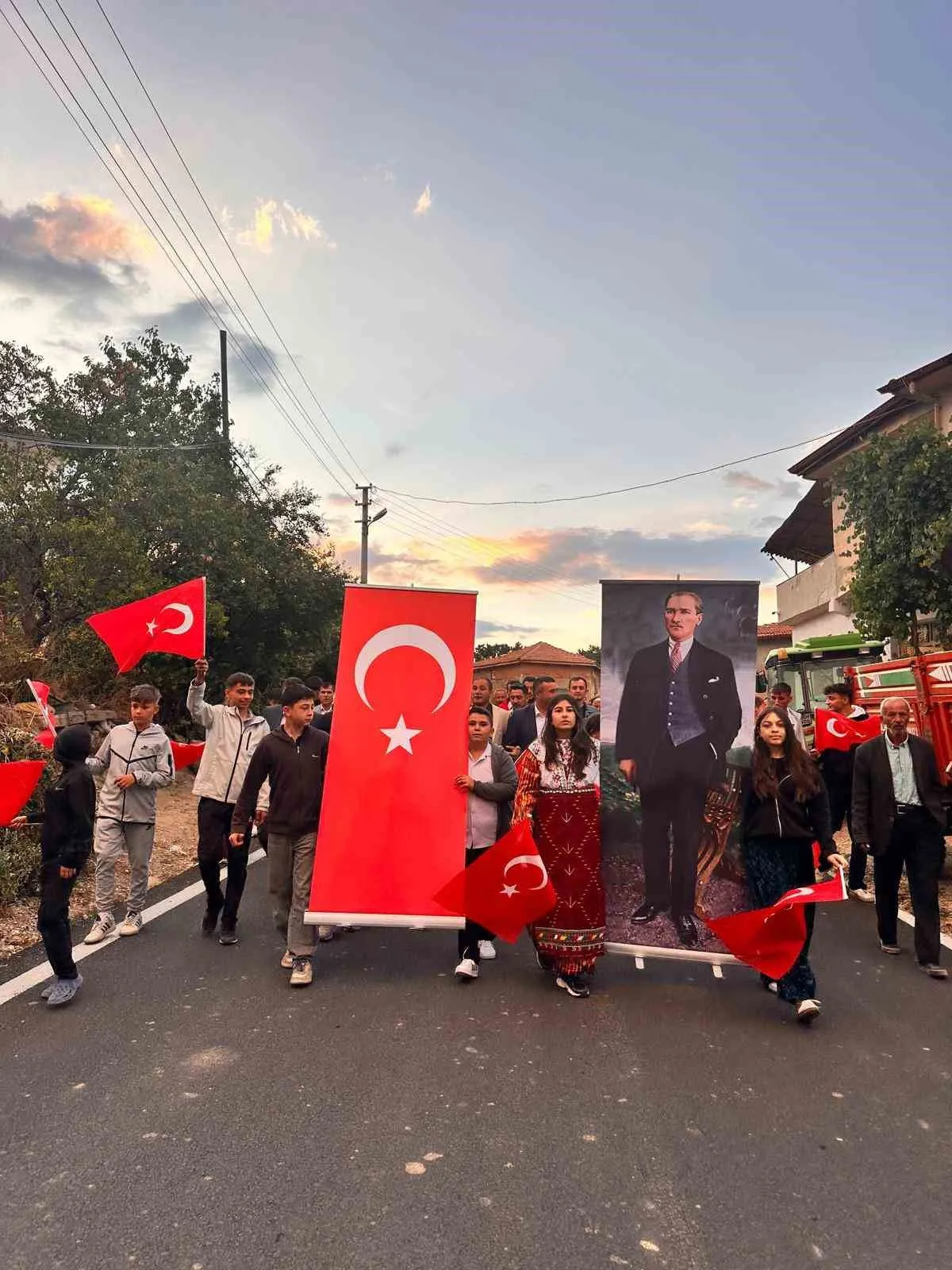Kayabelen'de Büyük Taarruz Zafer Şenliği Coşkusu
