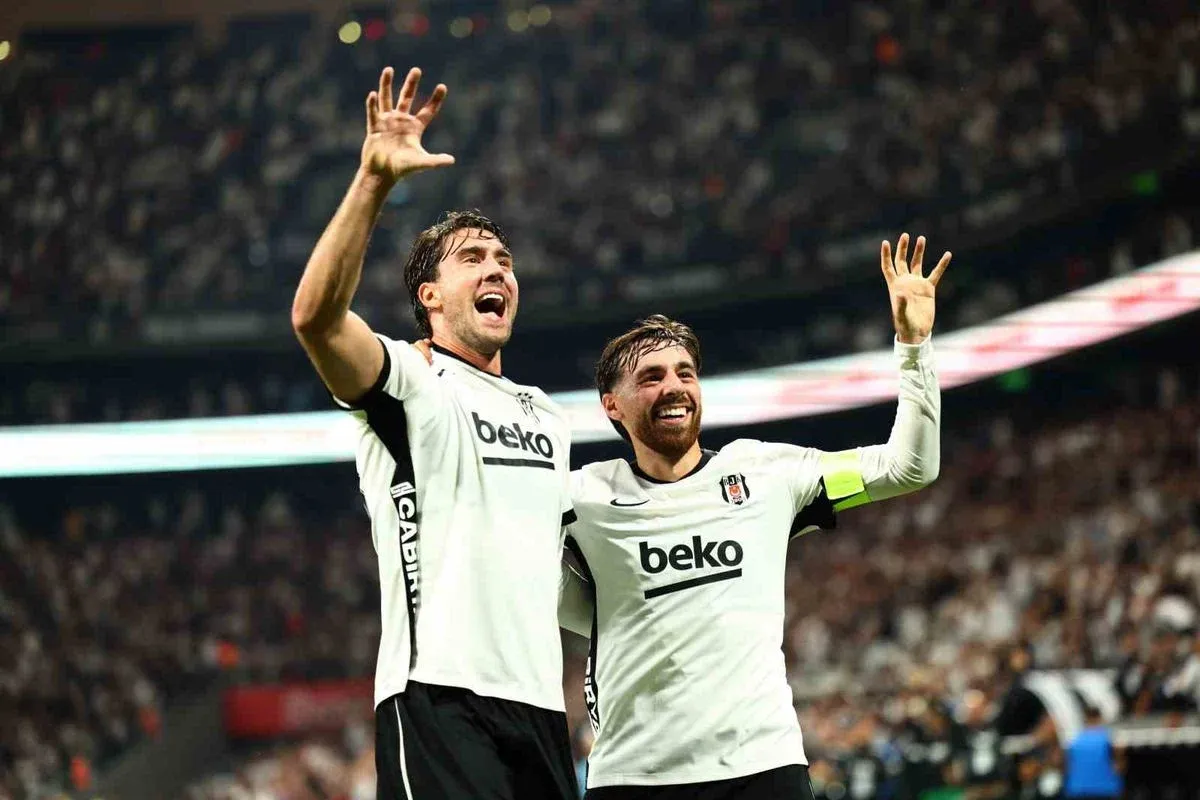Kökçü penaltıyı Vlahovic'e bıraktı, Beşiktaş 6-2 kazandı