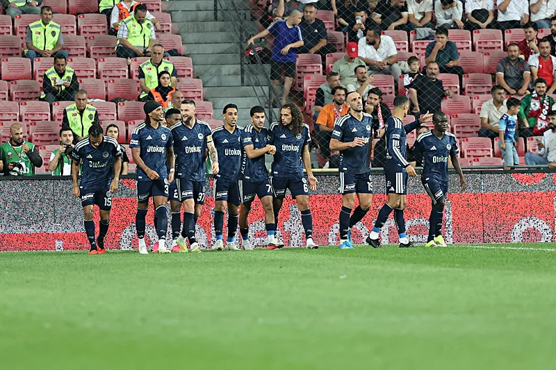 Maç sonu Fenerbahçeli yıldıza övgü! "En büyük transfer"