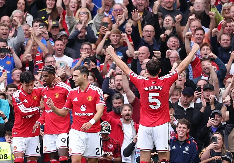 Manchester United evinde Ipswich Town'ı mağlup etti!