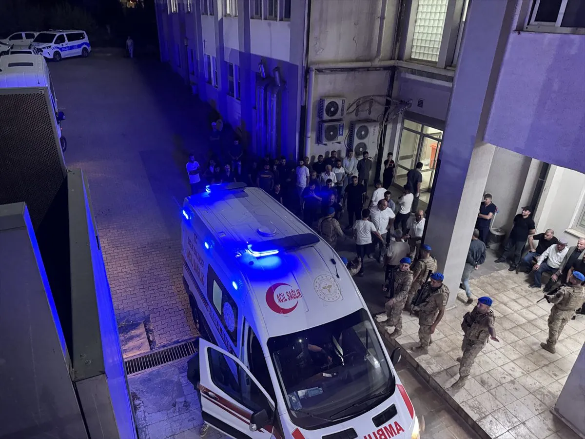 Siirt'te Feci Kaza: 2 Genç Hayatını Kaybetti