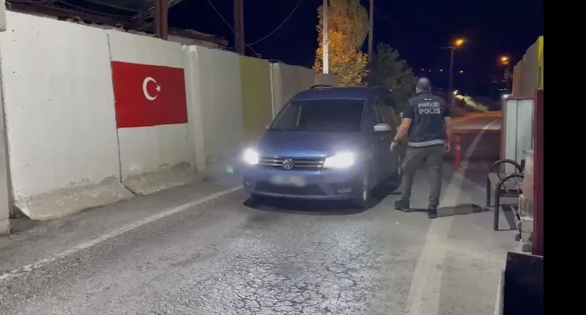 Tatvan'da Narkotik Operasyonu: 6 Kilo 550 Gram Skunk Ele Geçirildi, 2 Tutuklama