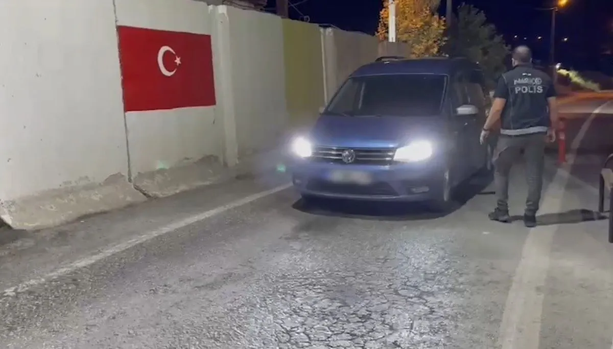 Tatvan'da Skunk Operasyonu: 2 Tutuklama