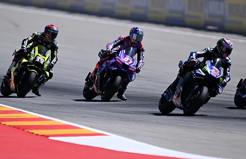 Toprak Razgatlıoğlu, MotoGP'nin İspanya'daki sprint yarışında 13. oldu