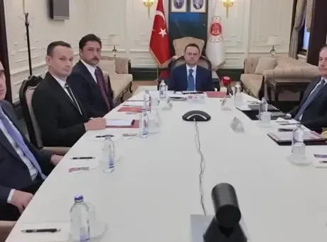 Adalet Bakanı Gürlek, Yunan mevkidaşı Floridis ile görüştü! Suç örgütü elebaşlarının iadesini istedik