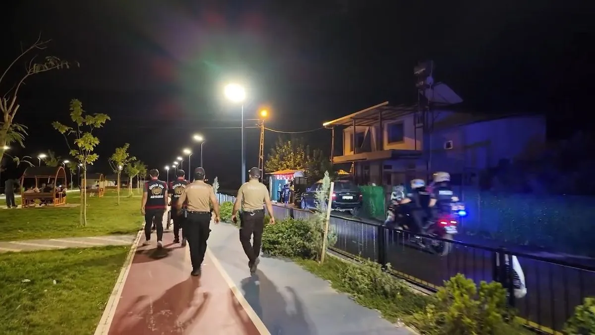 Adıyaman'da Asayiş Uygulaması: 2 Aranan Şahıs Yakalandı, Trafik Cezaları 157 Bin Lirayı Aştı