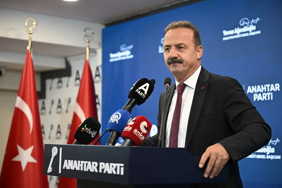 Ağıralioğlu: "Aile birliği nedeniyle tayin hakkını kullanamayan öğretmenlerimizin mağduriyeti giderilmeli"