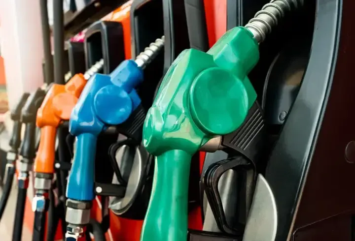 AKARYAKIT FİYATLARI ZAM GELDİ Mİ? 28 Eylül Benzin, Motorin, LPG'ye Zam Var Mı Yok Mu? Akaryakıta Ne Zaman Zam Gelecek? İstanbul, Ankara, İzmir Akaryakıt Fiyatları