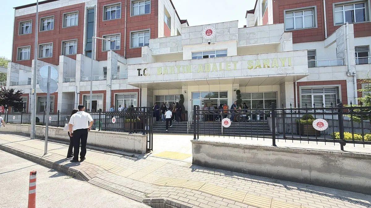 Amasra'daki cinsel istismar davasında karar: 24 sanığa hapis, 9 beraat