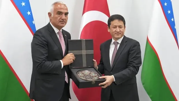 Bakan Ersoy, Özbekistan’ın bağımsızlığının 35. yıl dönümünde Taşkent’te