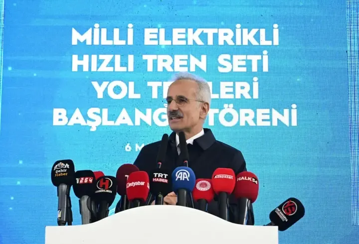 Bakan Uraloğlu açıkladı: Yerli ve milli trenimizden hız rekoru