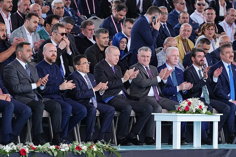Başkan Erdoğan, Yağlı Güreş Cumhurbaşkanlığı Kupası'nı takip etti