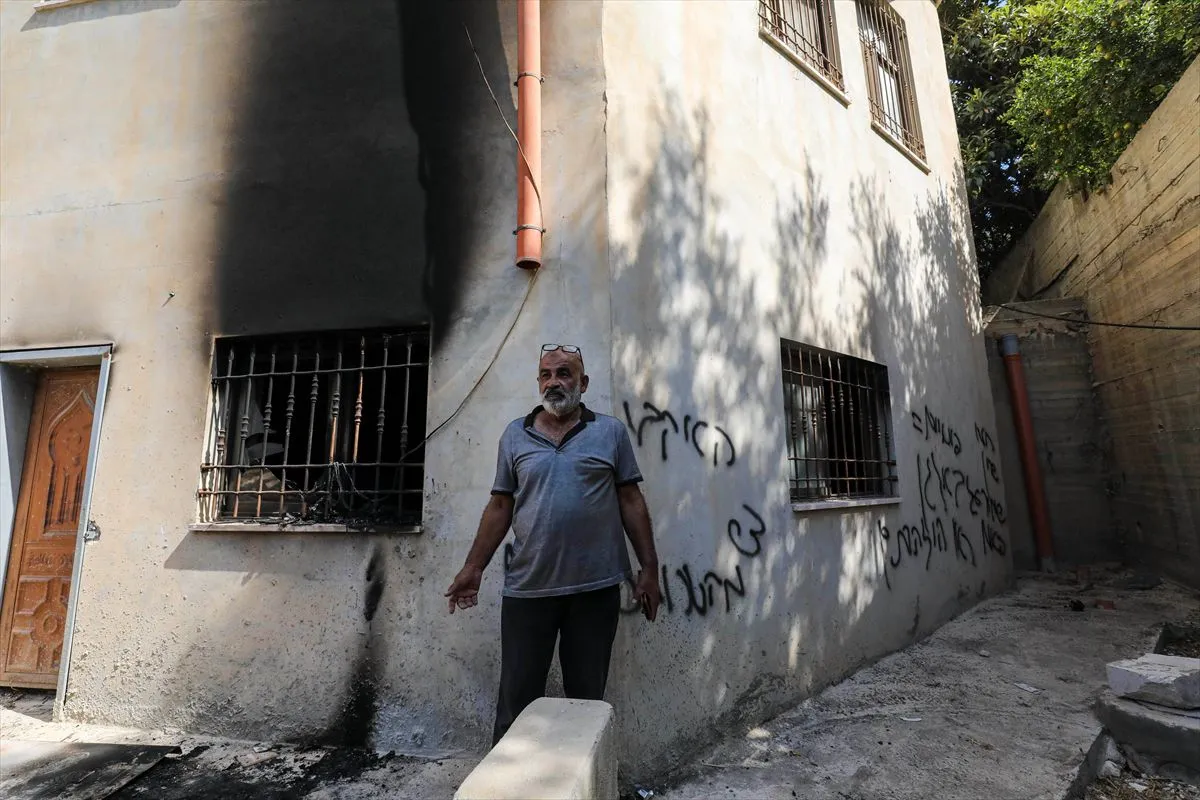 Batı Şeria'da Camiye Kundaklama Girişimi