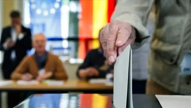 Berlin’deki eyalet seçim sonuçları netleşiyor... Elif Eralp’ın Berlin’in eyalet başbakanı olmasının önü açıldı