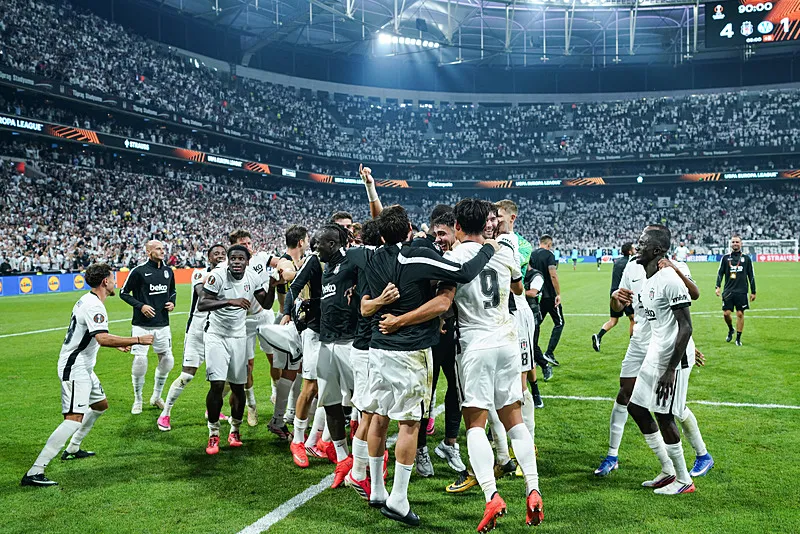 Beşiktaş'ın Marsilya zaferi Fransız basınında manşetlerde!