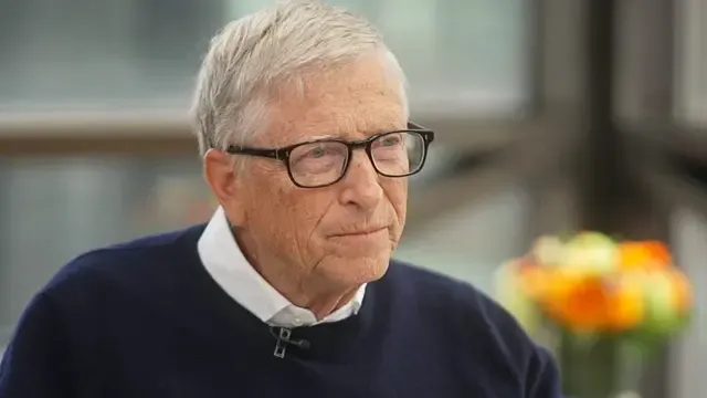 Bill Gates de Umutsuz: "Yapay Zekâ Düzenlemelerinde Küresel Uzlaşı, Soğuk Savaş’taki Nükleer Pazarlı