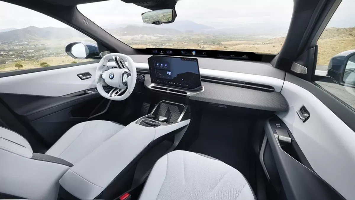 BMW iX3 ile fiziksel düğmelere veda: Gençlerin teknoloji alışkanlıkları tasarımı değiştiriyor