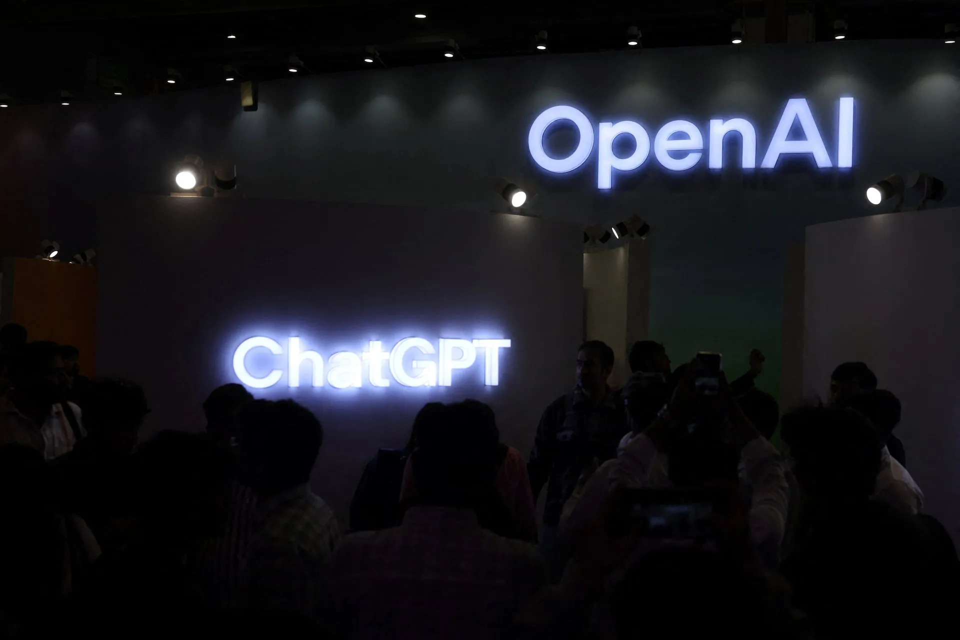 ChatGPT sağlık sistemine sızdı. 105 milyar dolarlık yaptırım hazırlığı