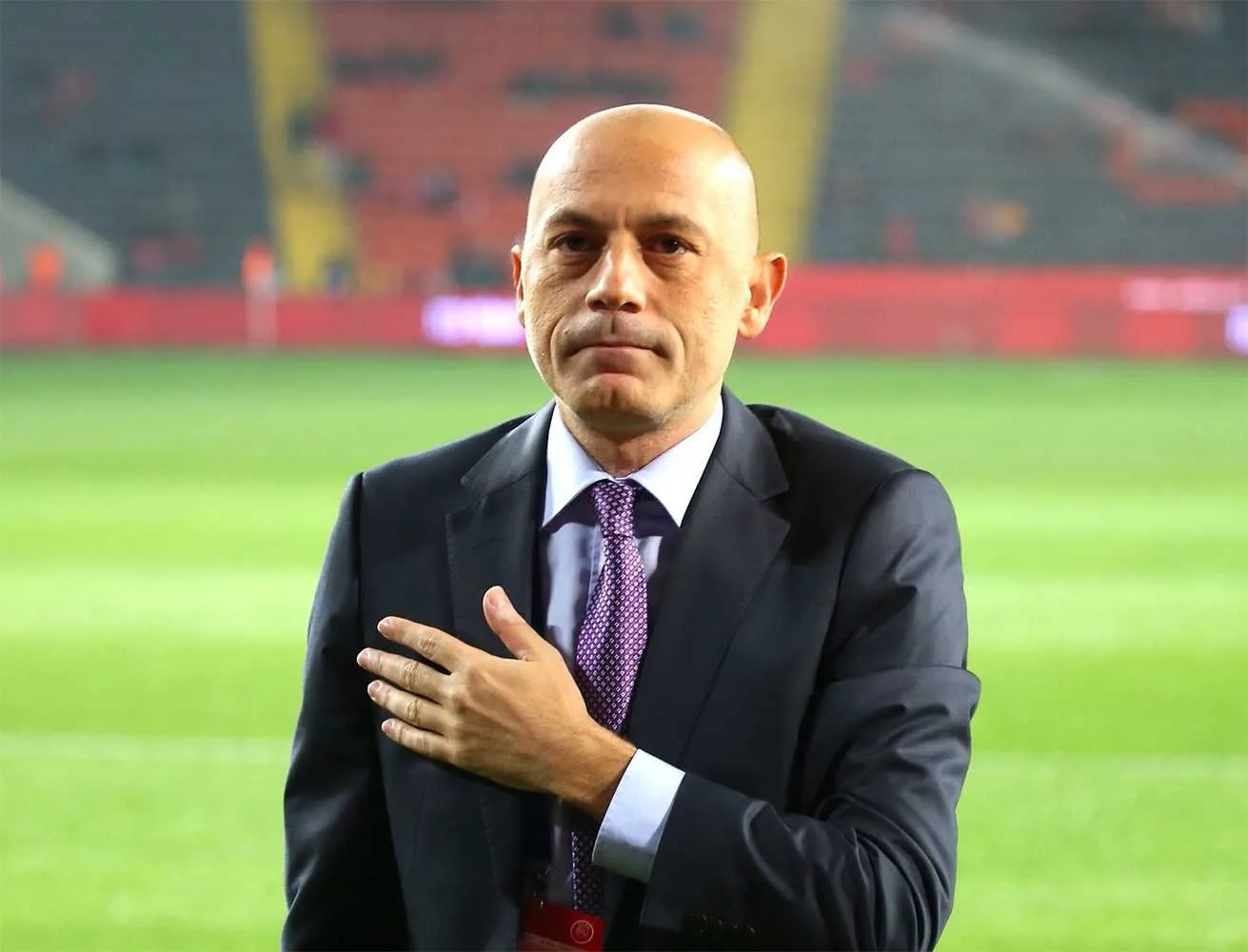 Cüneyt Çakır, Rusya Futbol Federasyonu ile sözleşme imzaladı!