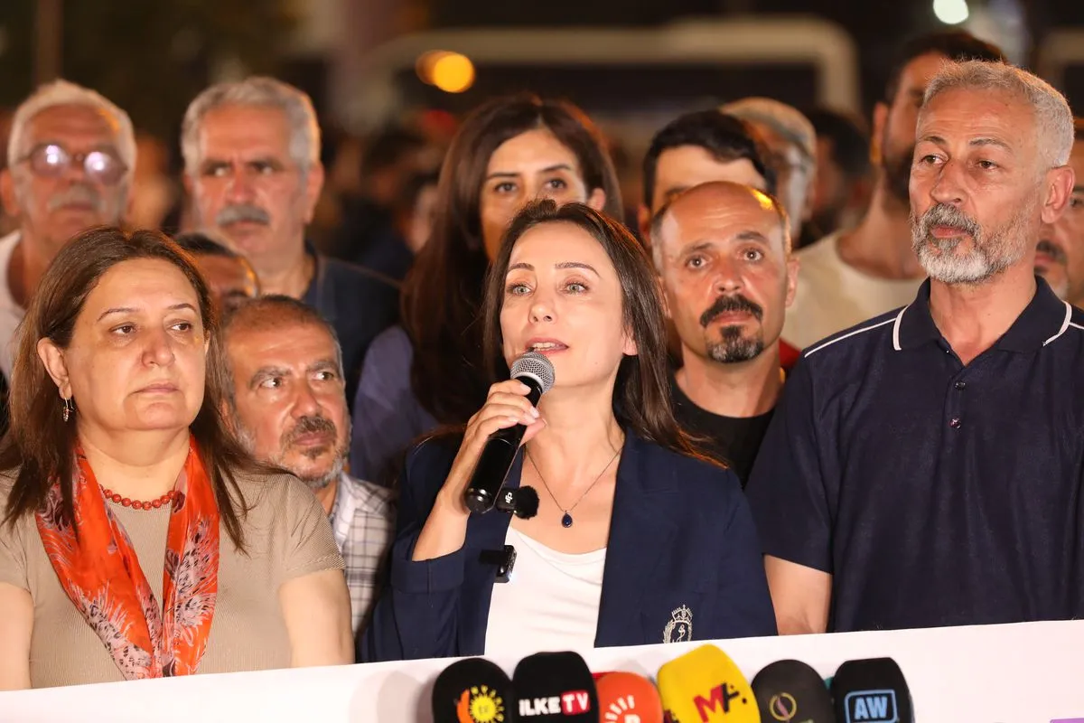 DEM Parti'den Barış Günü'nde 'barış dili' çağrısı