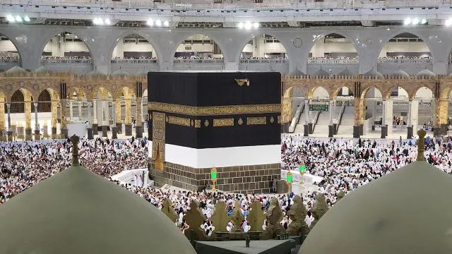 Diyanet'ten umre turlarında Aile Yılı hediyesi