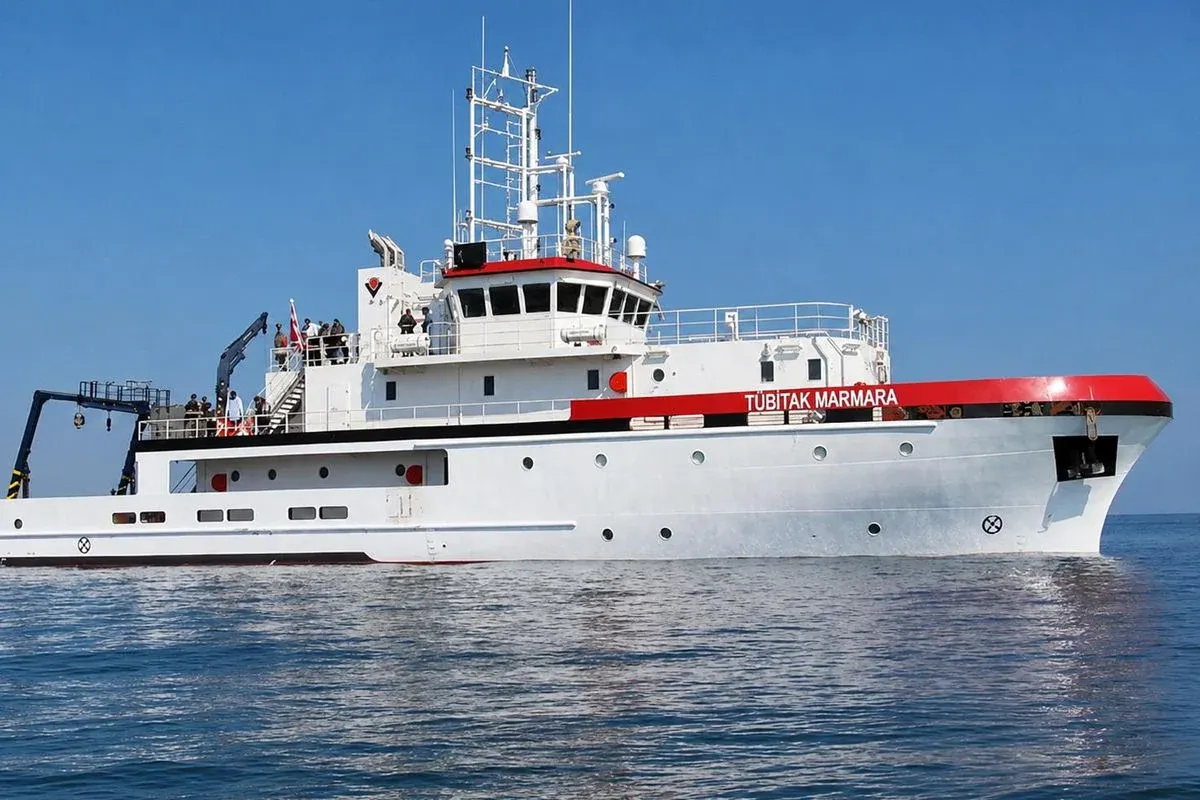 Doğu Akdeniz'de sular ısınıyor! Türkiye Navtex yayımladı, Yunanistan'dan yanıt geldi