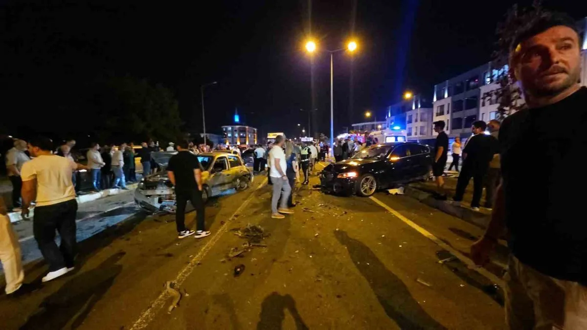 Düzce'de Zincirleme Kaza: 2 Yaralı