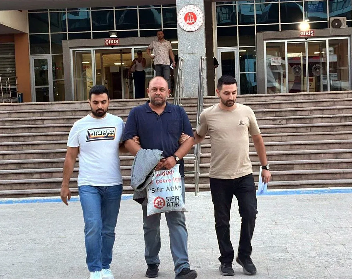 Edirne'de CHP'li Meclis Üyesi Engin Yağcılar Rüşvet Suçundan Tutuklandı