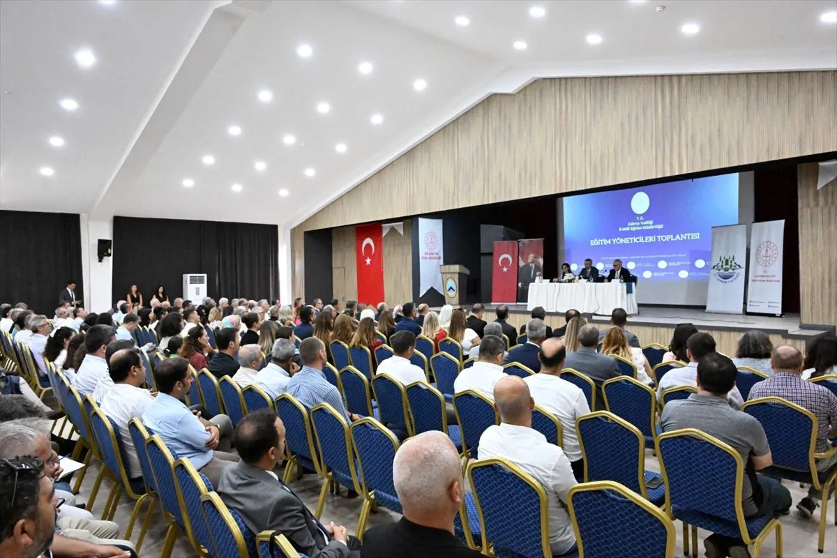 Edirne'de Eğitim Yöneticileri Toplantısı