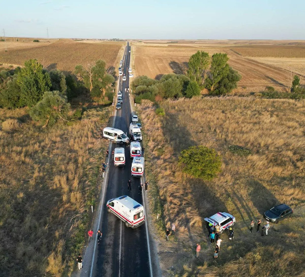 Edirne'de Zincirleme Trafik Kazası: 6 Yaralı
