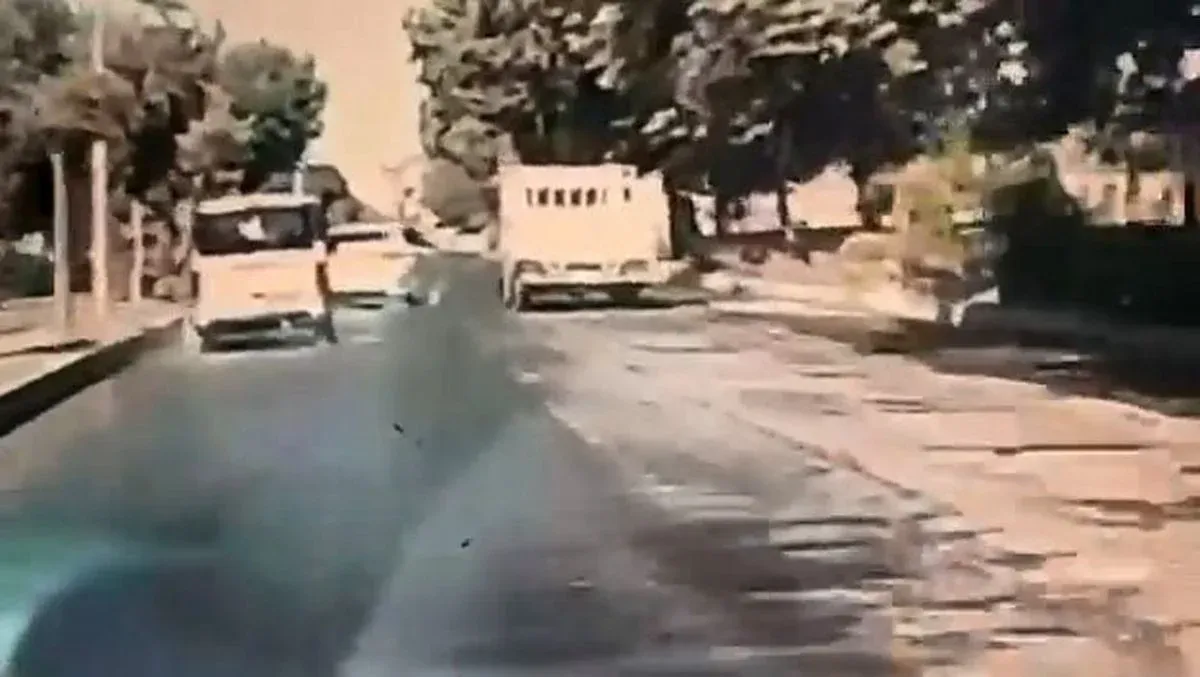 Elazığ'da Makas Atan Sürücü Kamerada