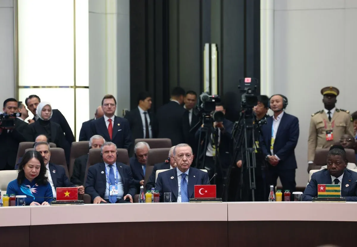 Erdoğan: Tüm dünyada barış için çalışıyoruz