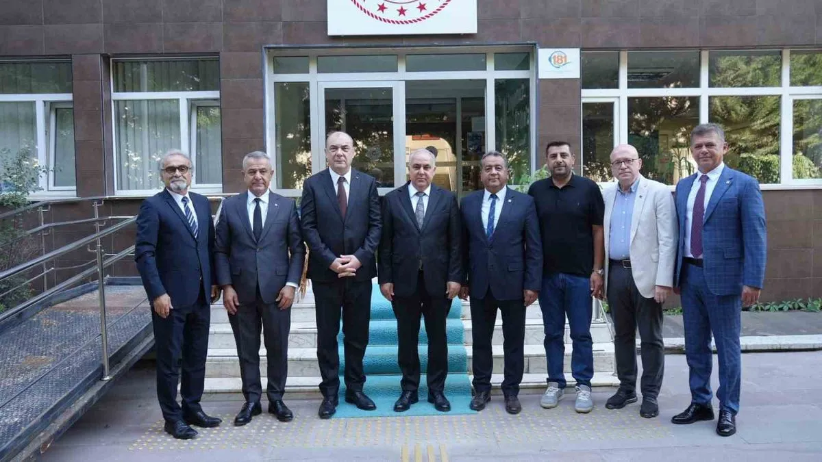 ESO'dan Çevre İl Müdürüne Hayırlı Olsun Ziyareti