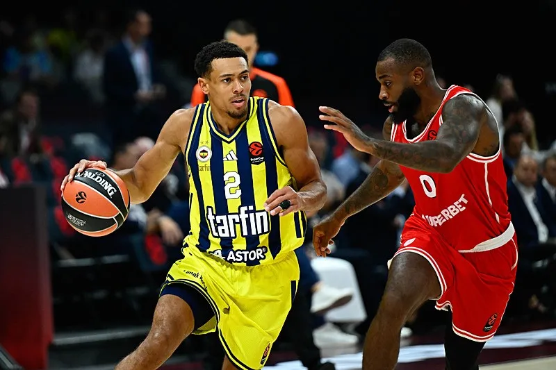 Fenerbahçe Tarfin sonunu getiremedi!