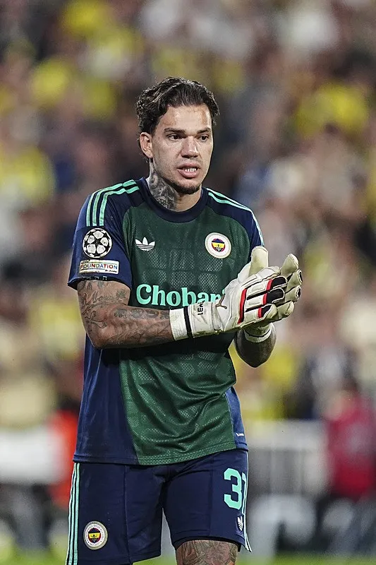 Fenerbahçe'de Ederson'dan flaş karar! Brezilya Milli Takımı'na gitmeyecek