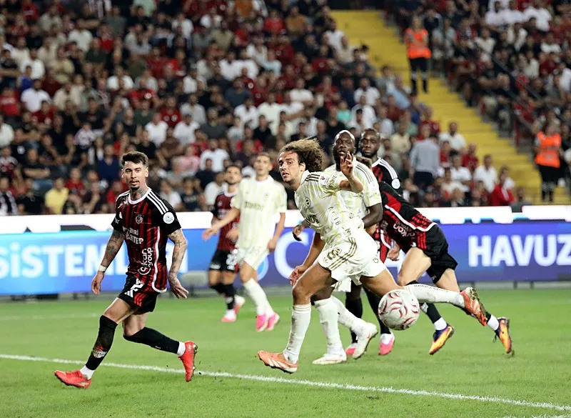 Fenerbahçe'ye deplasmanda Gaziantep FK çelmesi! İşte maçın özeti